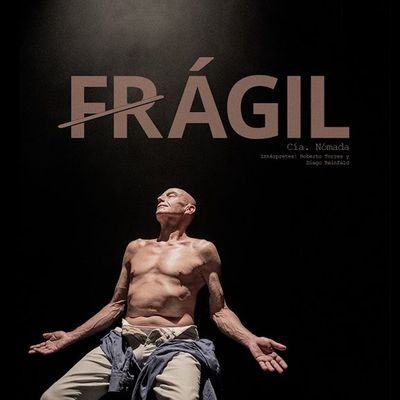 Frágil: una pieza sobre la fragilidad y la resistencia del cuerpo