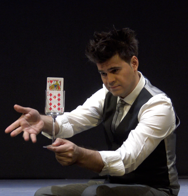 Hora de magia: magia divertida y sorprendente con Manu Vera