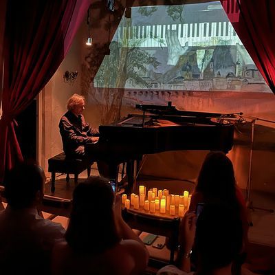 Solo piano: concierto en un lugar con encanto + copa de cava