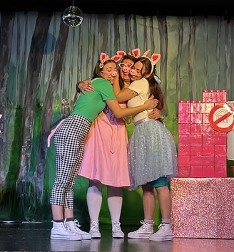 Las tres cerditas: divertido teatro familiar