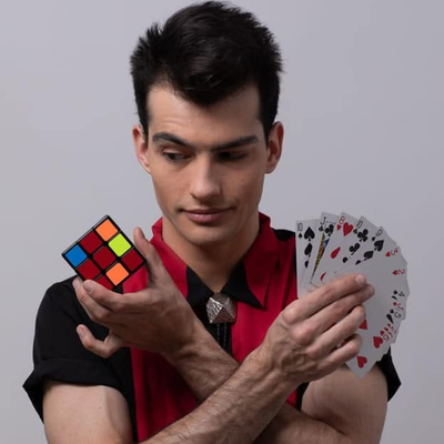 Raymon: espectáculo de magia y mentalismo