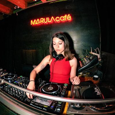 Marula Club: clubbing con YULIE (funk, house, UK garage y hip hop)