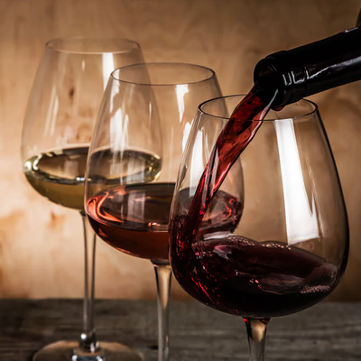 Cata con bodegas en Vinopremier Pacífico