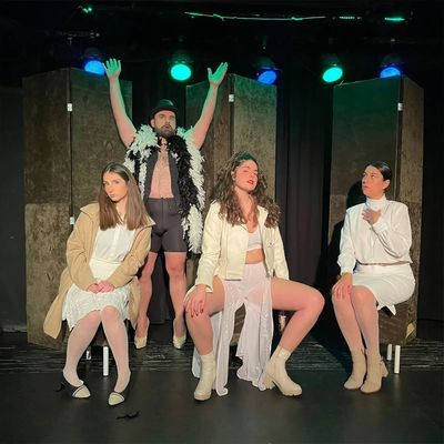 Sexualizados: teatro sobre una terapia grupal sobre sexo