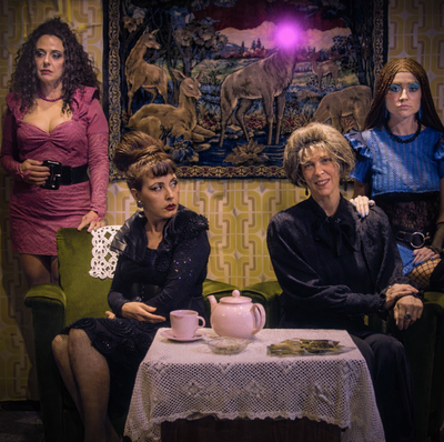 El tamaño del miedo: teatro sobre el vínculo entre madres e hijas