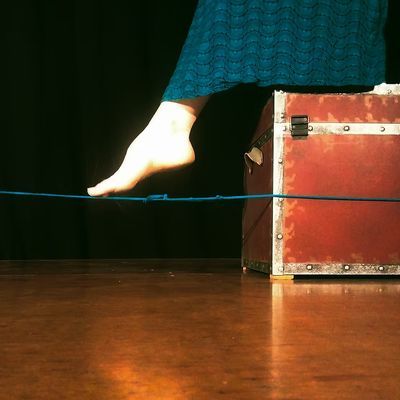Soucis: teatro y danza sobre el duelo de un ser querido