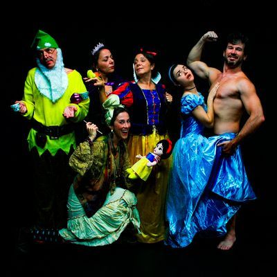 Vanya, Sonia, Masha y Spike: teatro sobre una pelea familiar