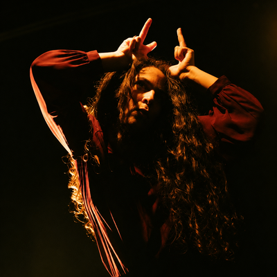 Indio de mierda: teatro sobre la experiencia migrante