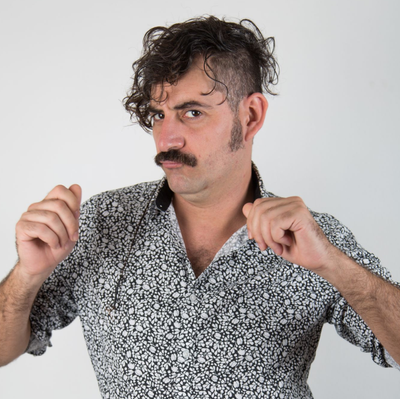 El primer ladrillo: noche de comedia en el Clot