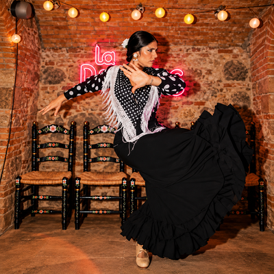Espectáculo de flamenco íntimo en Las Brujas Flamenco Club