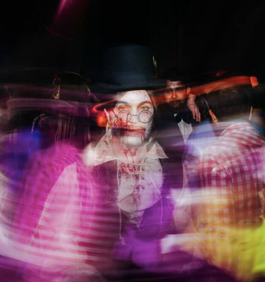 Noche de muertos y brujas: fiesta de Halloween (+bebida)
